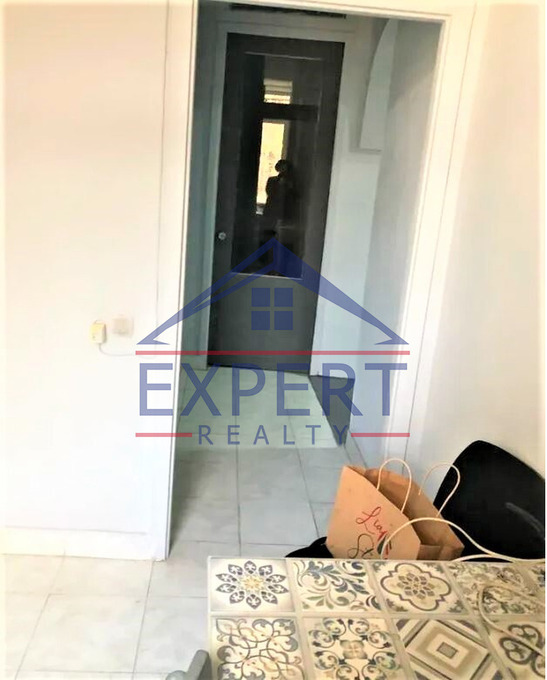 ԿԵՆՏՐՈՆ, ՉԱՐԵՆՑԻ ՓՈՂՈՑ, 96 ՔՄ