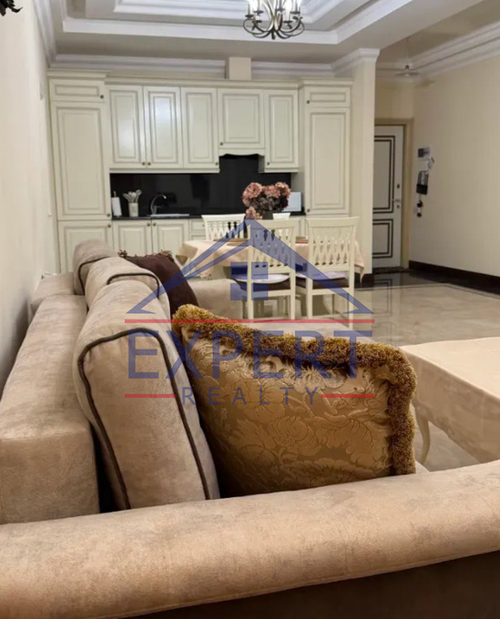 ԿԵՆՏՐՈՆ, ԱՄԻՐՅԱՆ ՓՈՂՈՑ, 2 ՍԵՆՅԱԿ