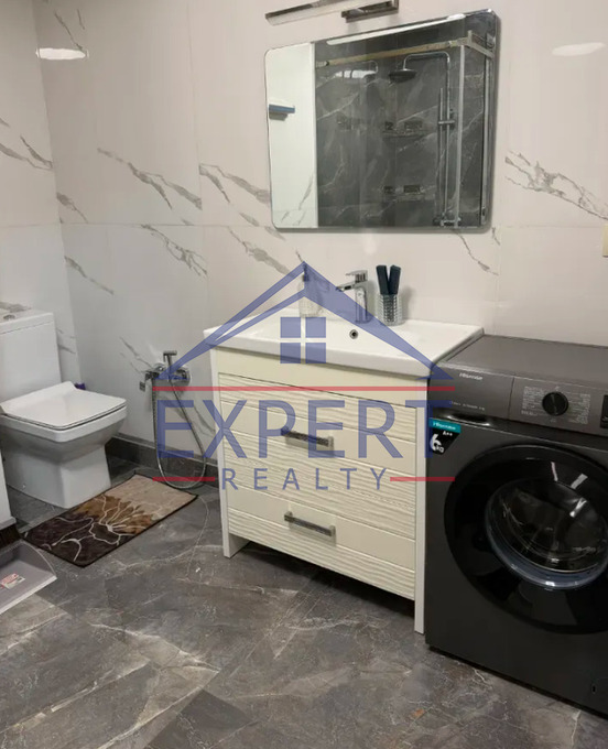 ԿԵՆՏՐՈՆ, ԱՄԻՐՅԱՆ ՓՈՂՈՑ, 2 ՍԵՆՅԱԿ