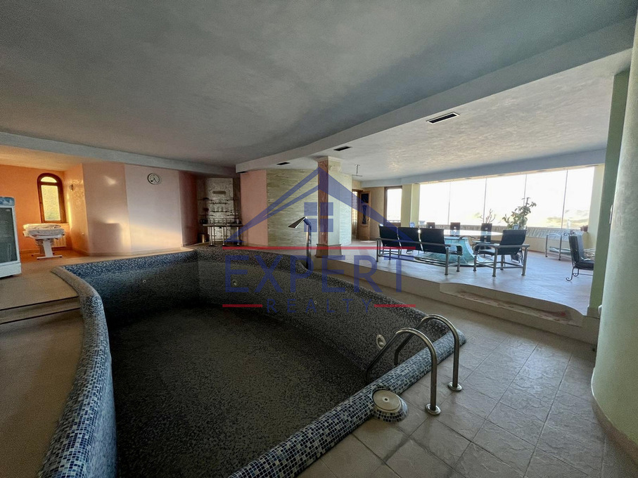 ԿՈՏԱՅՔ, ՋՐՎԵԺ ՀԱՄԱՅՆՔ, 1540ՔՄ