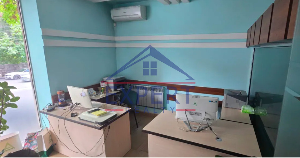 ԿԵՆՏՐՈՆ, ՉԱՐԵՆՑԻ ՓՈՂՈՑ, 97ՔՄ