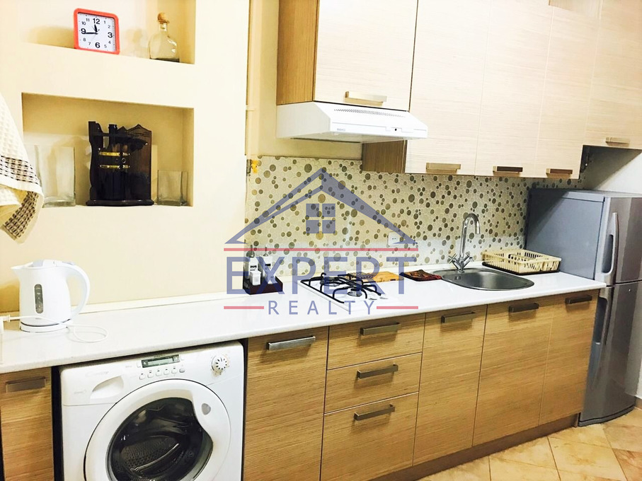 ԿԵՆՏՐՈՆ, ՍԱՐՅԱՆ ՓՈՂՈՑ, 2 ՍԵՆՅԱԿ