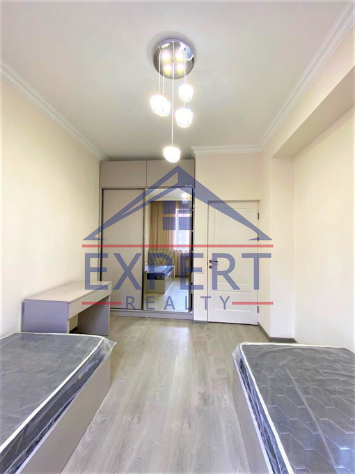 ԴԱՎԹԱՇԵՆ, ՄԻԿՈՅԱՆ ՓՈՂՈՑ, 3 ՍԵՆՅԱԿ