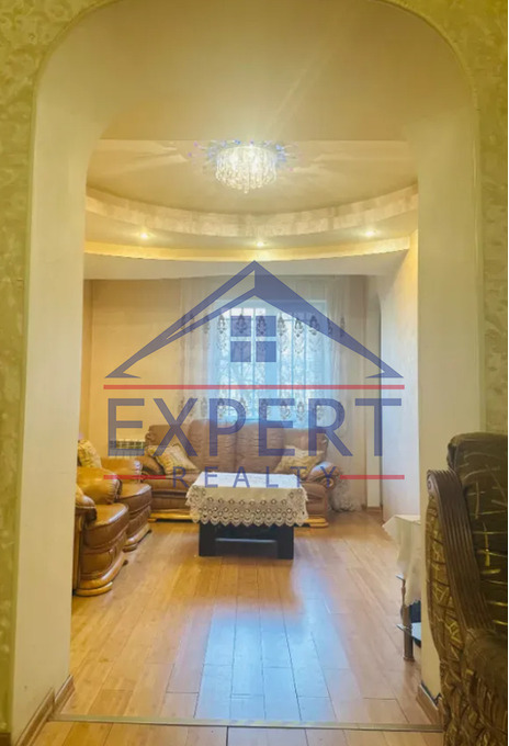 ԱՐԱԲԿԻՐ, ԱՐԱՄ ԽԱՉԱՏՐՅԱՆ, 6 ՍԵՆՅԱԿ