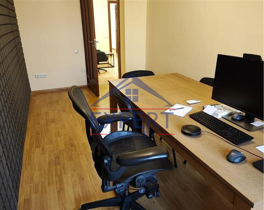 ԿԵՆՏՐՈՆ, ԲԱԲԱՅԱՆ ՓՈՂՈՑ, 300 ՔՄ