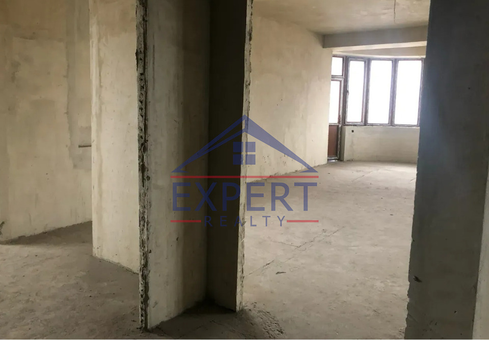 ԱՐԱԲԿԻՐ, ԿՈՄԻՏԱՍԻ ՊՈՂՈՏԱ, 4 ՍԵՆՅԱԿ