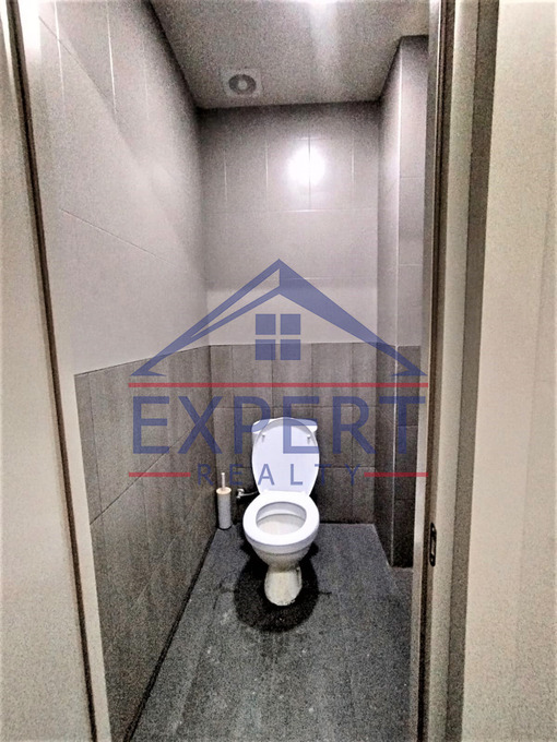 ԿԵՆՏՐՈՆ, ՆԱԼԲԱՆԴՅԱՆ, 167 ՔՄ