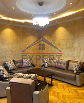 ԿԵՆՏՐՈՆ, ՏՊԱԳՐԻՉՆԵՐԻ ՓՈՂՈՑ, 2 ՍԵՆՅԱԿ