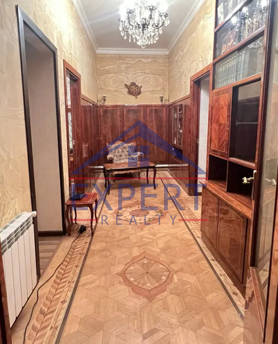 ԿԵՆՏՐՈՆ, ՍՊԵՆԴԱՐԻԱՆ ՓՈՂՈՑ, 2 ՍԵՆՅԱԿ