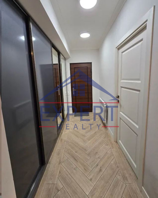 ԿԵՆՏՐՈՆ, ՎԱՐԴԱՆԱՆՑ ՓՈՂՈՑ , 3 ՍԵՆՅԱԿ