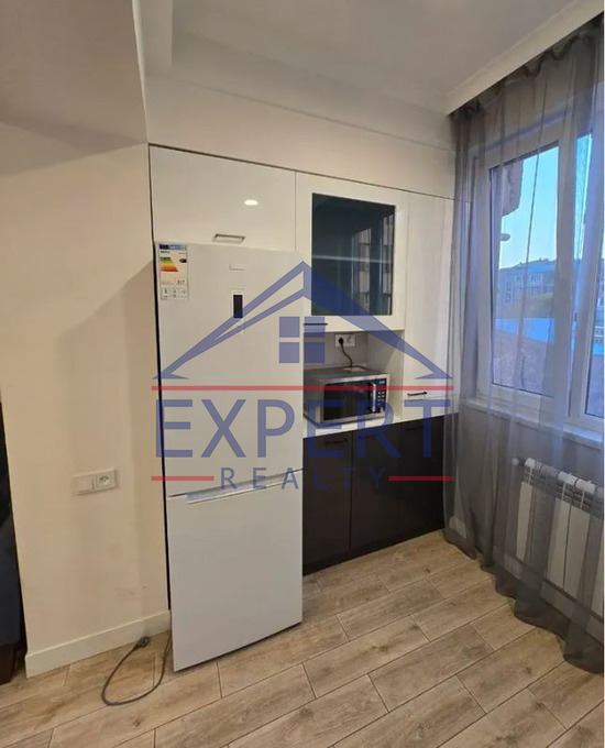 ԿԵՆՏՐՈՆ, ՎԱՐԴԱՆԱՆՑ ՓՈՂՈՑ , 3 ՍԵՆՅԱԿ