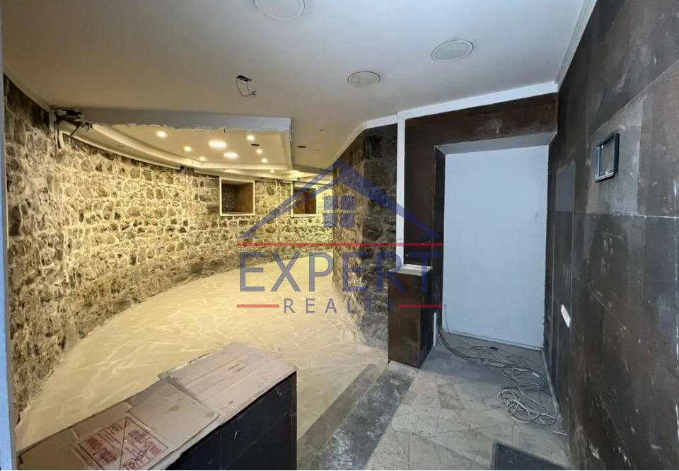 ԿԵՆՏՐՈՆ,ԱԲՈՎՅԱՆ ՓՈՂՈՑ 200ՔՄ