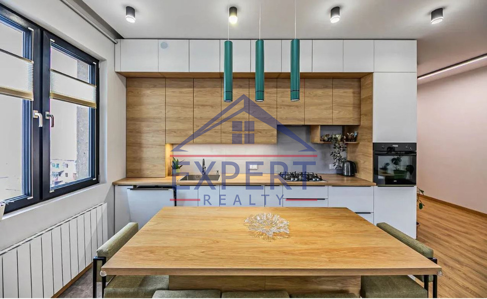 ՆՈՐ-ՆՈՐՔ, ՆԱՆՍԵՆԻ ՓՈՂՈՑ , 4 ՍԵՆՅԱԿ