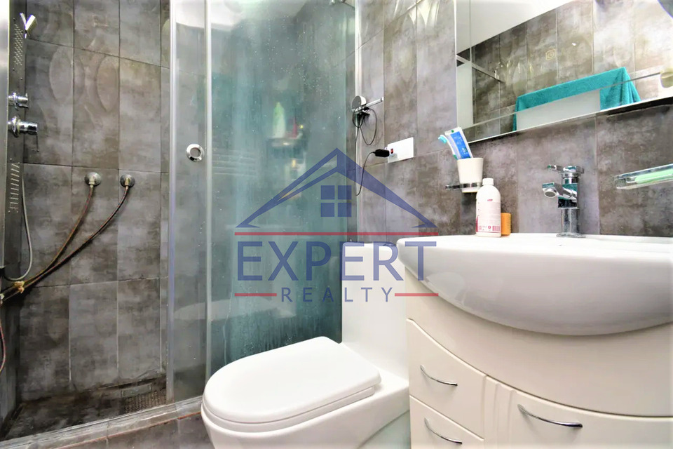 ԿԵՆՏՐՈՆ, ՖՐԻԿԻ ՓՈՂՈՑ, 4 ՍԵՆՅԱԿ