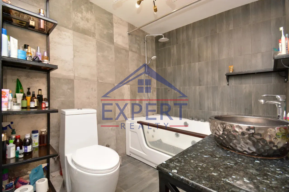 ԿԵՆՏՐՈՆ, ՖՐԻԿԻ ՓՈՂՈՑ, 4 ՍԵՆՅԱԿ