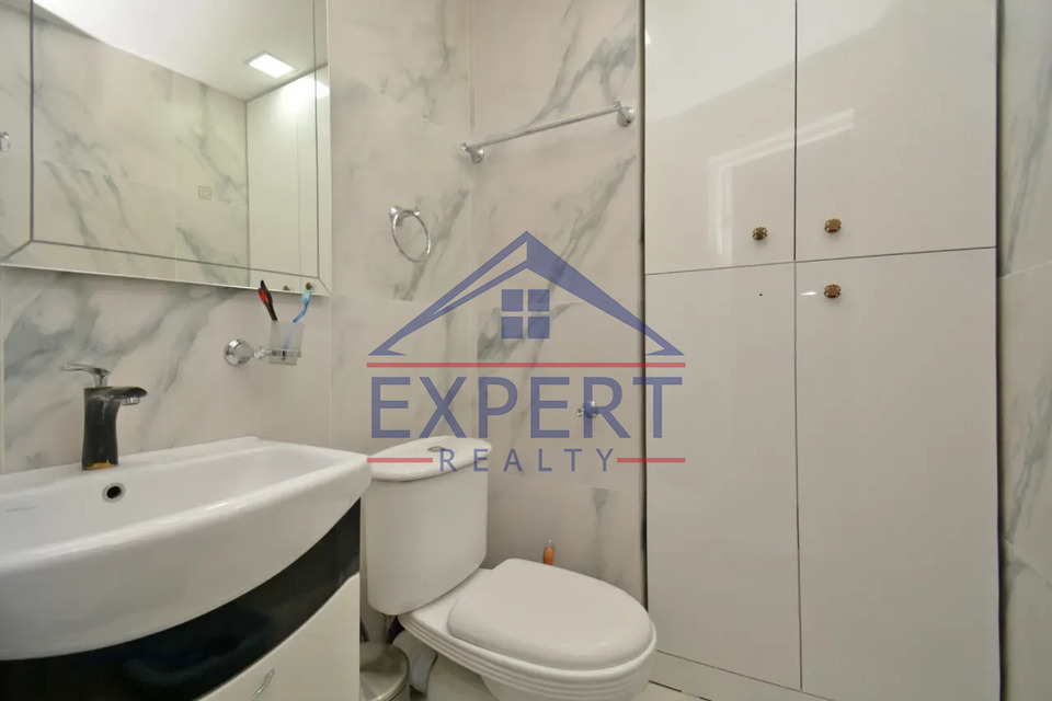 ԿԵՆՏՐՈՆ, ՖՐԻԿԻ ՓՈՂՈՑ, 4 ՍԵՆՅԱԿ