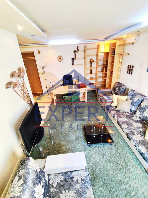 ԿԵՆՏՐՈՆ, ՄԱՇՏՈՑԻ ՊՈՂՈՏԱ, 1 ՍԵՆՅԱԿ