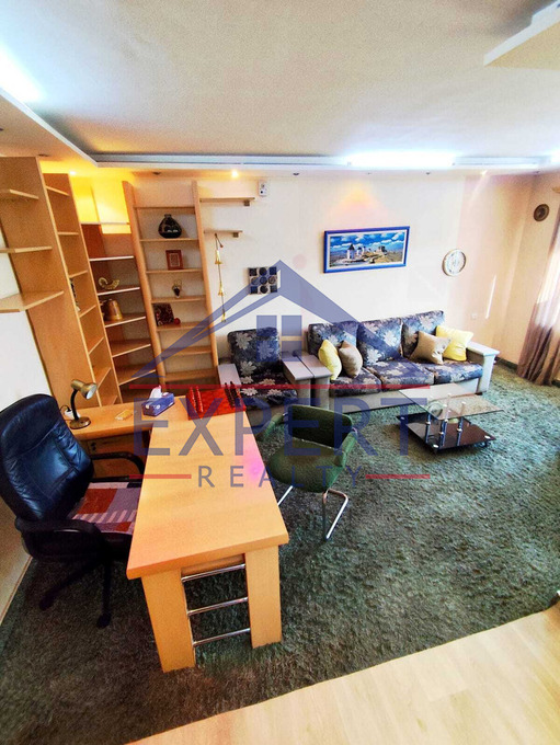 ԿԵՆՏՐՈՆ, ՄԱՇՏՈՑԻ ՊՈՂՈՏԱ, 1 ՍԵՆՅԱԿ