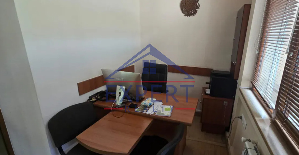 ԿԵՆՏՐՈՆ, ՉԱՐԵՆՑԻ ՓՈՂՈՑ, 97ՔՄ
