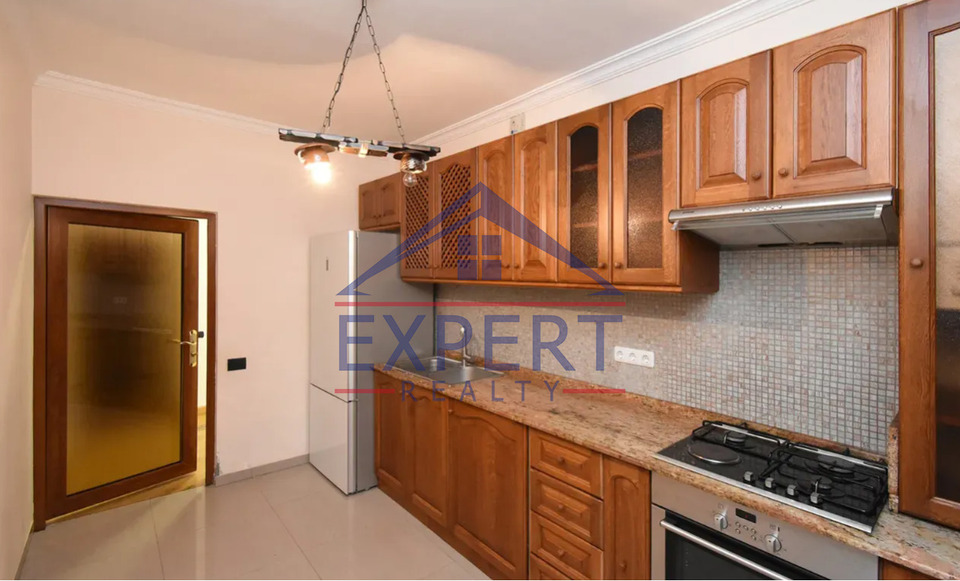 ԿԵՆՏՐՈՆ, ՍԱՐՅԱՆ ՓՈՂՈՑ, 170 ՔՄ