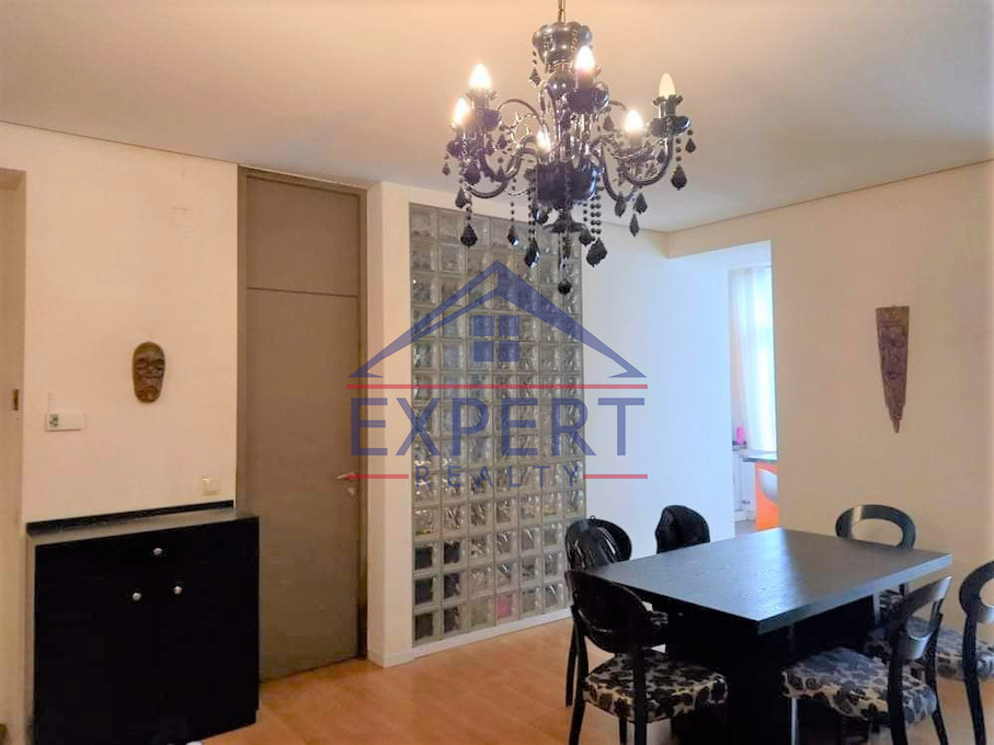 ԿԵՆՏՐՈՆ, ՊՈՒՇԿԻՆ ՓՈՂՈՑ, 1 ՍԵՆՅԱԿ