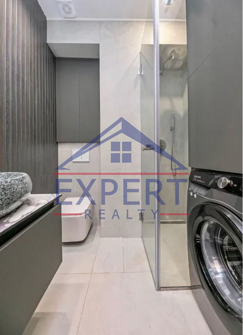 ԿԵՆՏՐՈՆ, ԵԶՆԻԿ ԿՈՂԲԱՑԻ  3 ՍԵՆՅԱԿ