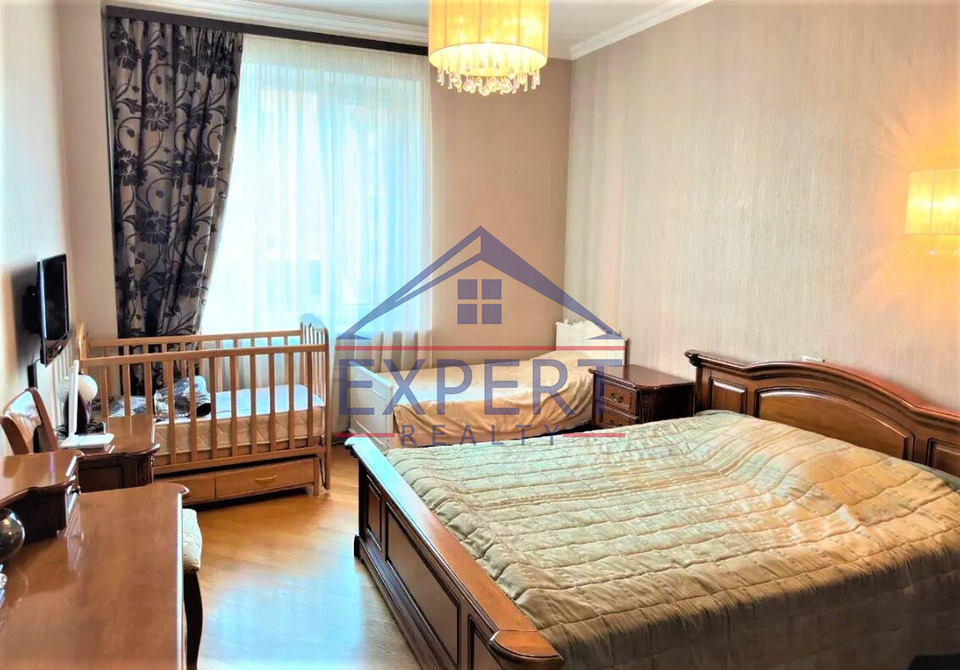 ԿԵՆՏՐՈՆ, ԱԲՈՎՅԱՆ ՓՈՂՈՑ, 4 ՍԵՆՅԱԿ