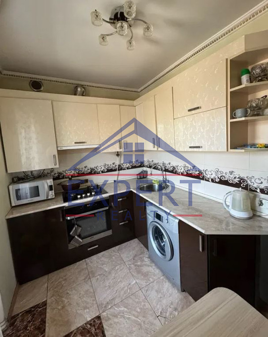 ԱՐԱԲԿԻՐ, ԱՎԵՏ ԱՎԵՏԻՍՅԱՆ ՓՈՂՈՑ 4 ՍԵՆՅԱԿ