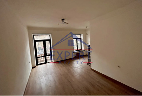 ԿԵՆՏՐՈՆ, ՏԻԳՐԱՆ ՄԵԾ ՊՈՂՈՏԱ, 98ՔՄ