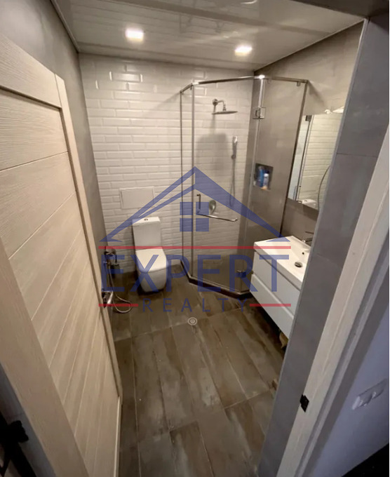 ԿԵՆՏՐՈՆ, ՏԻԳՐԱՆ ՄԵԾ ՊՈՂՈՏԱ, 98ՔՄ