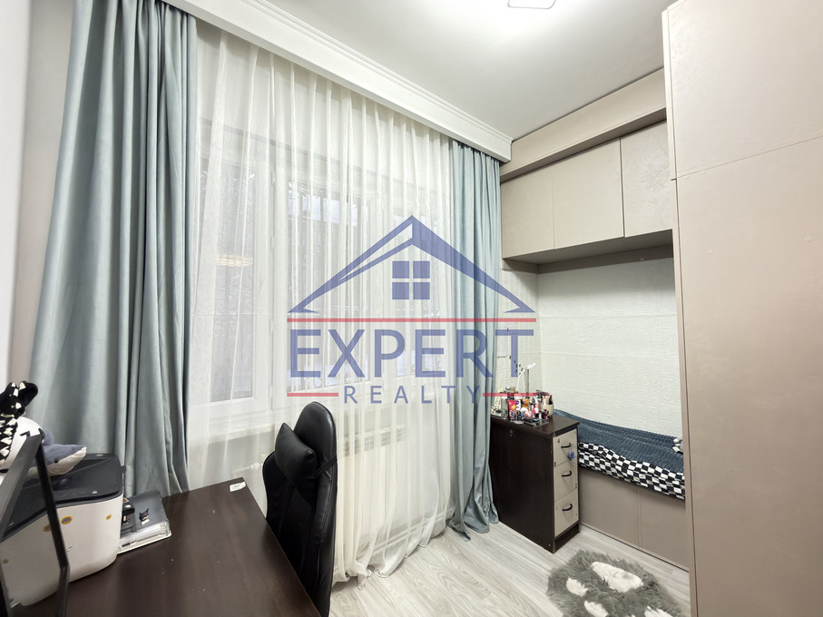 ԱՐԱԲԿԻՐ, ԳՅՈՒԼԲԵԿՅԱՆ ՓՈՂՈՑ, 3 ՍԵՆՅԱԿ