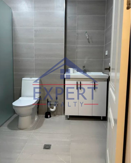 ԱՐԱԲԿԻՐ, ԿՈՄԻՏԱՍԻ ՊՈՂՈՏԱ, 2 ՍԵՆՅԱԿ