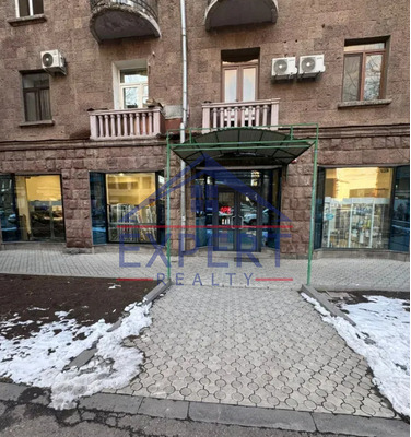 ԿԵՆՏՐՈՆ, ՊԱՐՈՆՅԱՆ ՓՈՂՈՑ, 250 ՔՄ