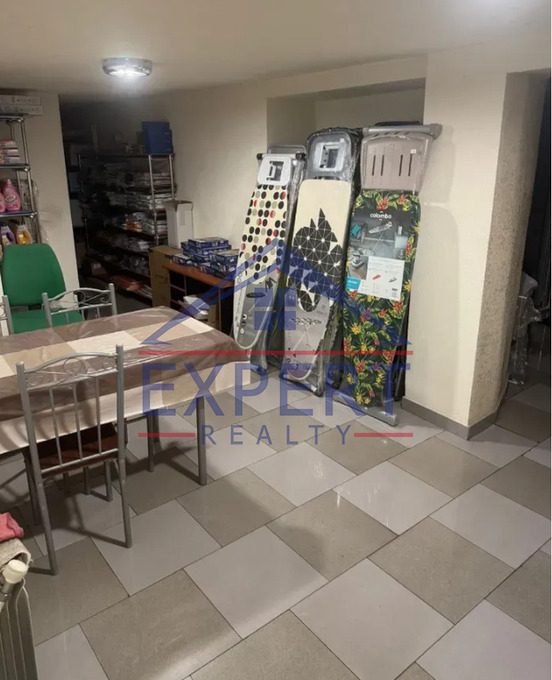 ԿԵՆՏՐՈՆ, ՊԱՐՈՆՅԱՆ ՓՈՂՈՑ, 250 ՔՄ