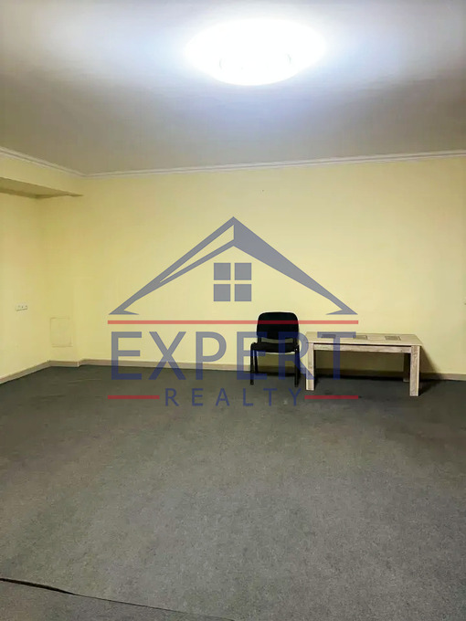 ԿԵՆՏՐՈՆ, ԲՐՅՈՒՍՈՎԻ ՓՈՂՈՑ, 90ՔՄ․