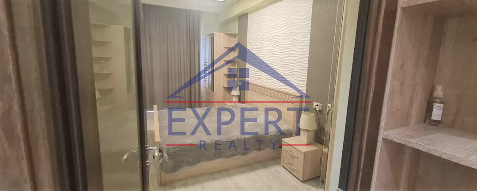 ԿԵՆՏՐՈՆ, ՓԱՎՍՏՈՑ ԲՈՒԶԱՆԴ ՓՈՂՈՑ, 2 ՍԵՆՅԱԿ