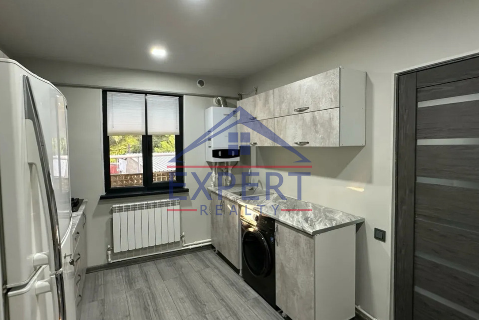 ԿԵՆՏՐՈՆ, ԱՅԳԵՍՏԱՆ, 3 ՍԵՆՅԱԿ