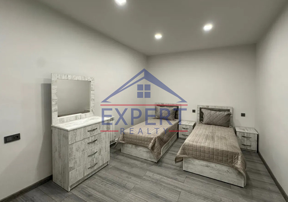 ԿԵՆՏՐՈՆ, ԱՅԳԵՍՏԱՆ, 3 ՍԵՆՅԱԿ