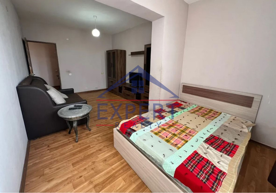 ԱՋԱՓՆՅԱԿ,ՖՈՒՉԻԿԻ ՓՈՂՈՑ 2 ՍԵՆՅԱԿ