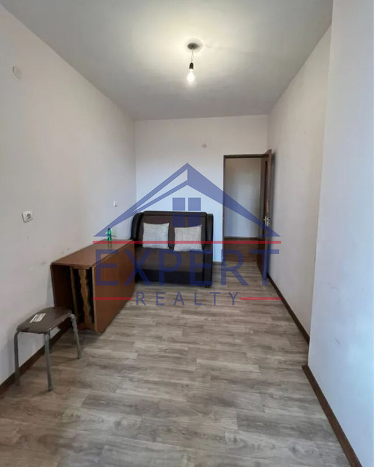 ԱՋԱՓՆՅԱԿ,ՖՈՒՉԻԿԻ ՓՈՂՈՑ 2 ՍԵՆՅԱԿ