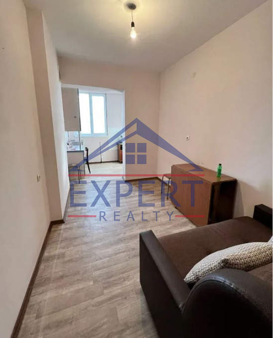 ԱՋԱՓՆՅԱԿ,ՖՈՒՉԻԿԻ ՓՈՂՈՑ 2 ՍԵՆՅԱԿ