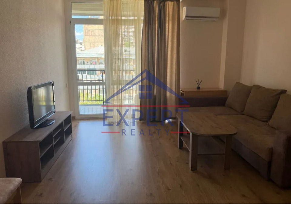 ԱՐԱԲԿԻՐ, ՄԱՐՇԱԼ ԲԱՂՐԱՄՅԱՆ  2 ՍԵՆՅԱԿ