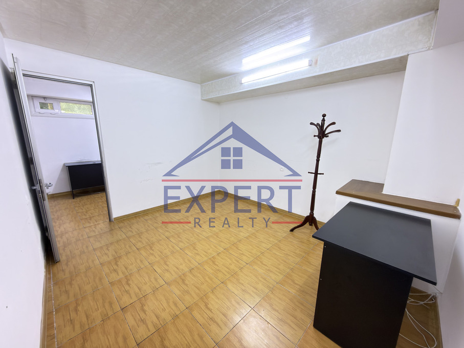 ԿԵՆՏՐՈՆ, ՊՈՒՇԿԻՆԻ ՓՈՂՈՑ, 83ՔՄ