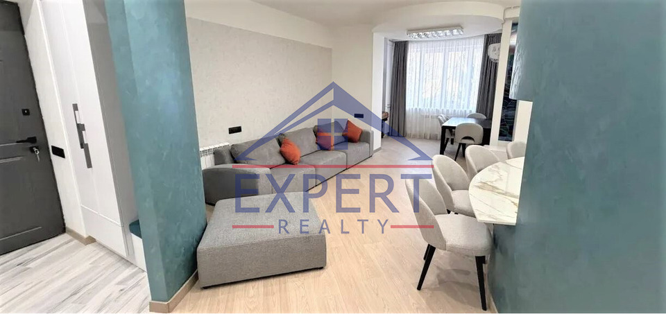 ԿԵՆՏՐՈՆ, ՍԱՅԱԹ ՆՈՎԱ ՊՈՂՈՏԱ, 3 ՍԵՆՅԱԿ