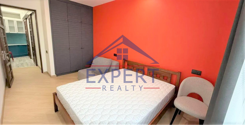 ԿԵՆՏՐՈՆ, ՍԱՅԱԹ ՆՈՎԱ ՊՈՂՈՏԱ, 3 ՍԵՆՅԱԿ