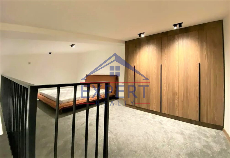 ԿԵՆՏՐՈՆ, ԲԱՂՐԱՄՆՅԱՆ ՊՈՂՈՏԱ, 2 ՍԵՆՅԱԿ