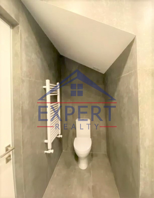 ԿԵՆՏՐՈՆ, ԲԱՂՐԱՄՆՅԱՆ ՊՈՂՈՏԱ, 2 ՍԵՆՅԱԿ