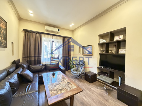 ԿԵՆՏՐՈՆ, ԲԱՂՐԱՄՅԱՆԻ ՊՈՂՈՏԱ, 4 ՍԵՆՅԱԿ