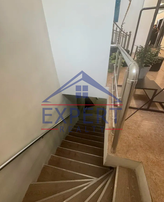 ԿԵՆՏՐՈՆ, ՎԱՐԴԱՆԱՆՑ ՓՈՂՈՑ, 800 ՔՄ