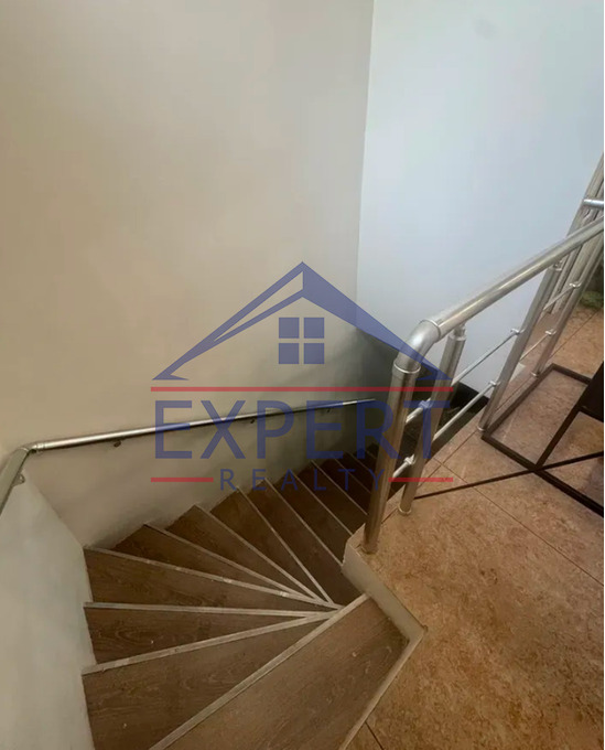 ԿԵՆՏՐՈՆ, ՎԱՐԴԱՆԱՆՑ ՓՈՂՈՑ, 800 ՔՄ